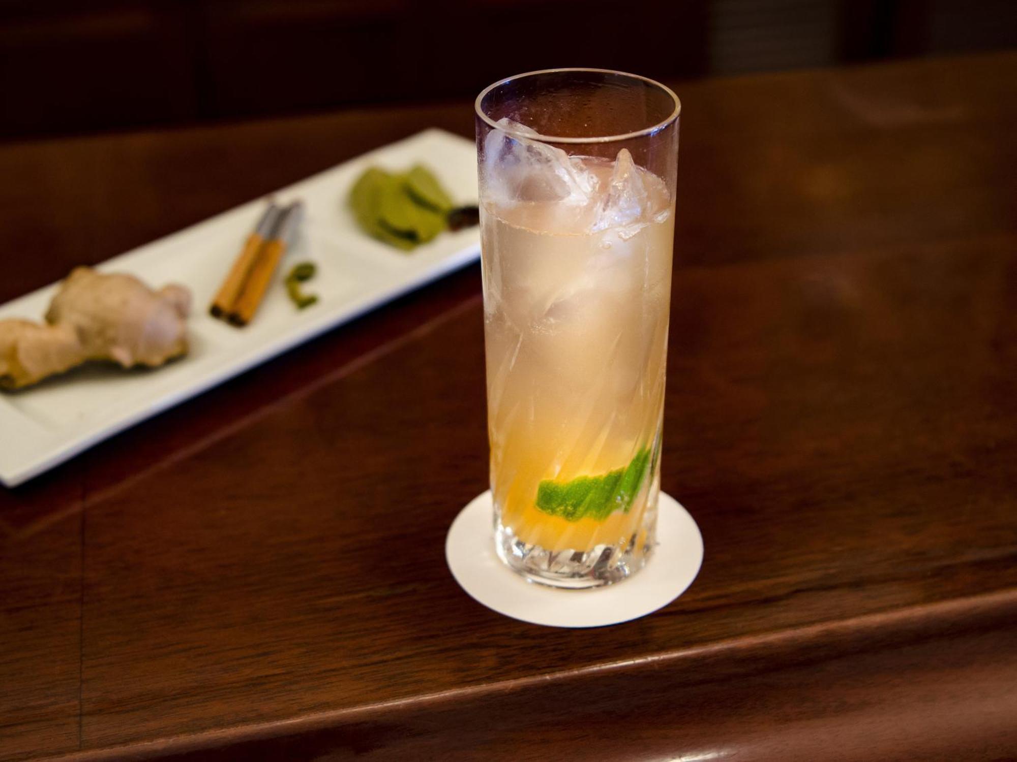 Hotel Den Haag Huis Ten Bosch Sasebo Ngoại thất bức ảnh A ginger beer cocktail