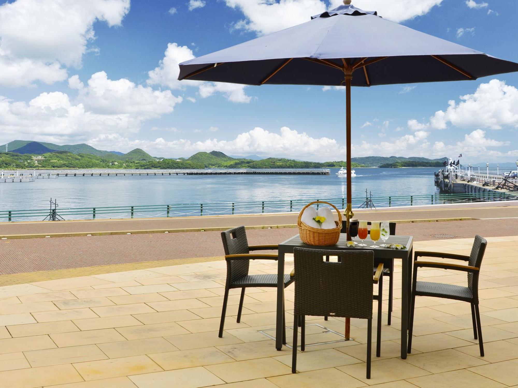 Hotel Den Haag Huis Ten Bosch Sasebo Ngoại thất bức ảnh Patio furniture