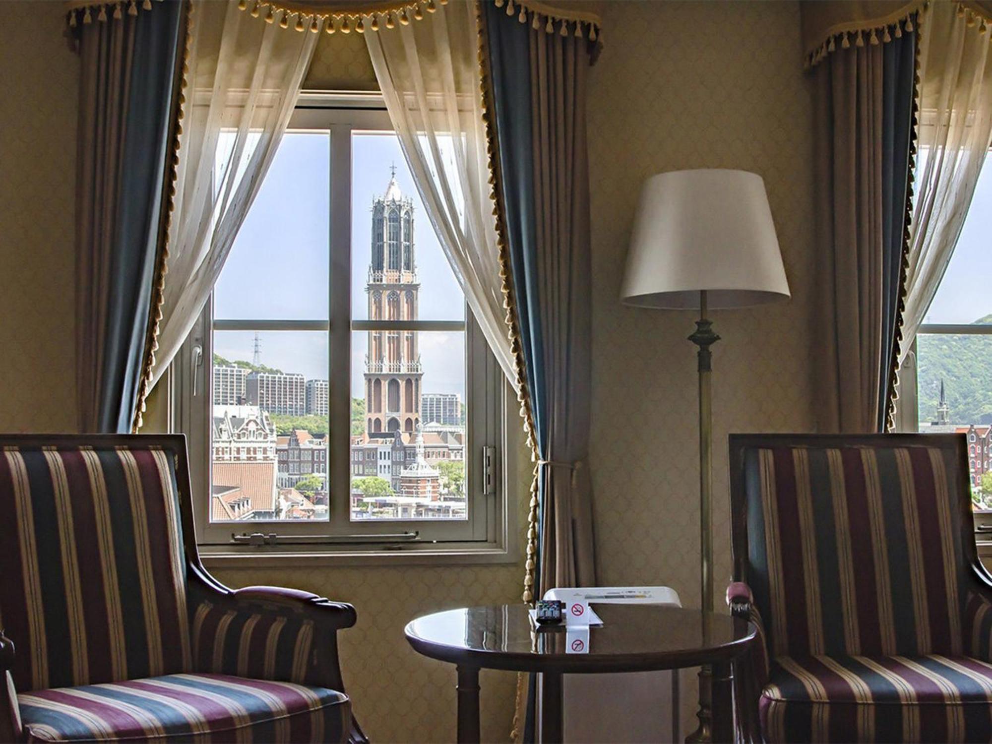 Hotel Den Haag Huis Ten Bosch Sasebo Ngoại thất bức ảnh A room at the hotel